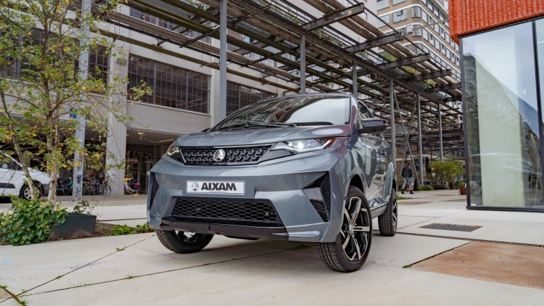 &Tau;&epsilon;&tau;&rho;ά&kappa;&upsilon;&kappa;&lambda;&alpha; &omicron;&chi;ή&mu;&alpha;&tau;&alpha; &alpha;&sigma;&phi;&alpha;&lambda;&omicron;ύ&sigmaf; &tau;&alpha;&chi;ύ&tau;&eta;&tau;&alpha;&sigmaf; AIXAM e-Crossover Premium Ambition_Line_DSC7437.jpg